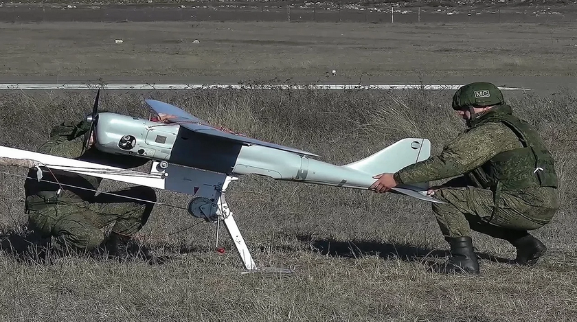 Отечественный БПЛА "Орлан-10" авиамодельный кружок "Собери сам"