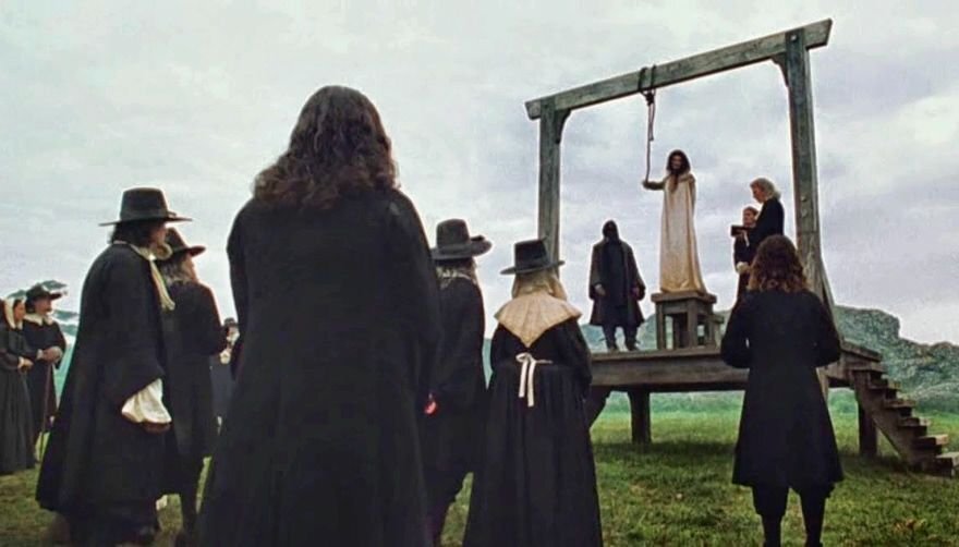 Кадр из фильма «Практическая магия»