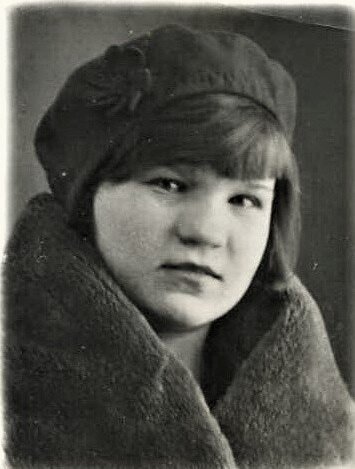 Зоя Виноградова. 1937 г.