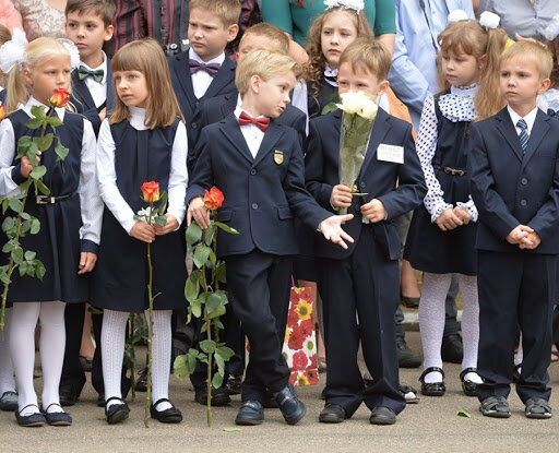 Фото: первоклассники 1 сентября; Известия Удмуртской республики