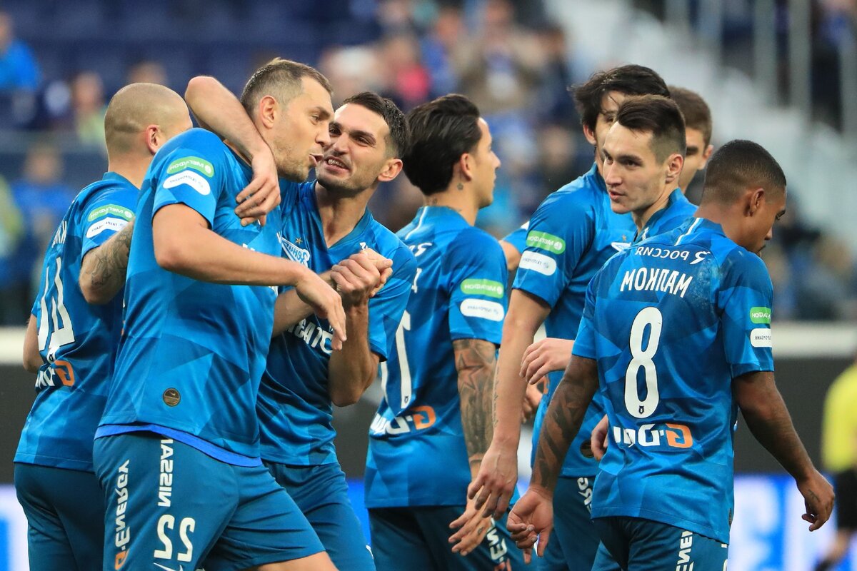 Новости спорта сегодня свежие футбол. Футбольная команда Зенит Санкт-Петербург. Зенит команда 2020. Футбольные команды Питера Зенит и. ФК Питерский Зенит.