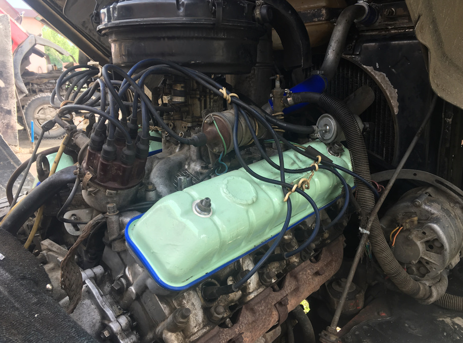 (вот такую чудесную картину можно увидеть под кабиной ГАЗ-САЗ-3511)