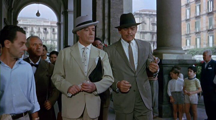 Встретил его вокзале адвокат его брата Марио Витале, исп. Витторио де Сика. Величавая внешность и аристократические манеры.