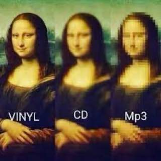 Мем про разницу между аналогом и цифрой