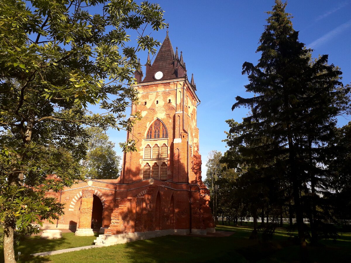 александровский парк в петергофе