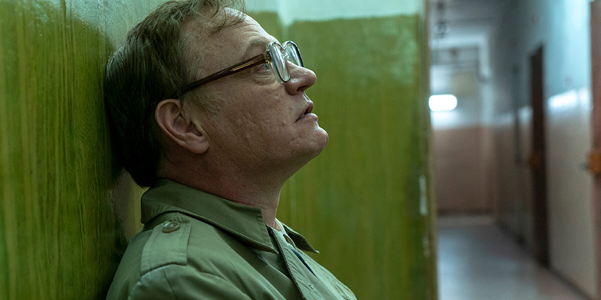 Кадр из фильма "Чернобыль"