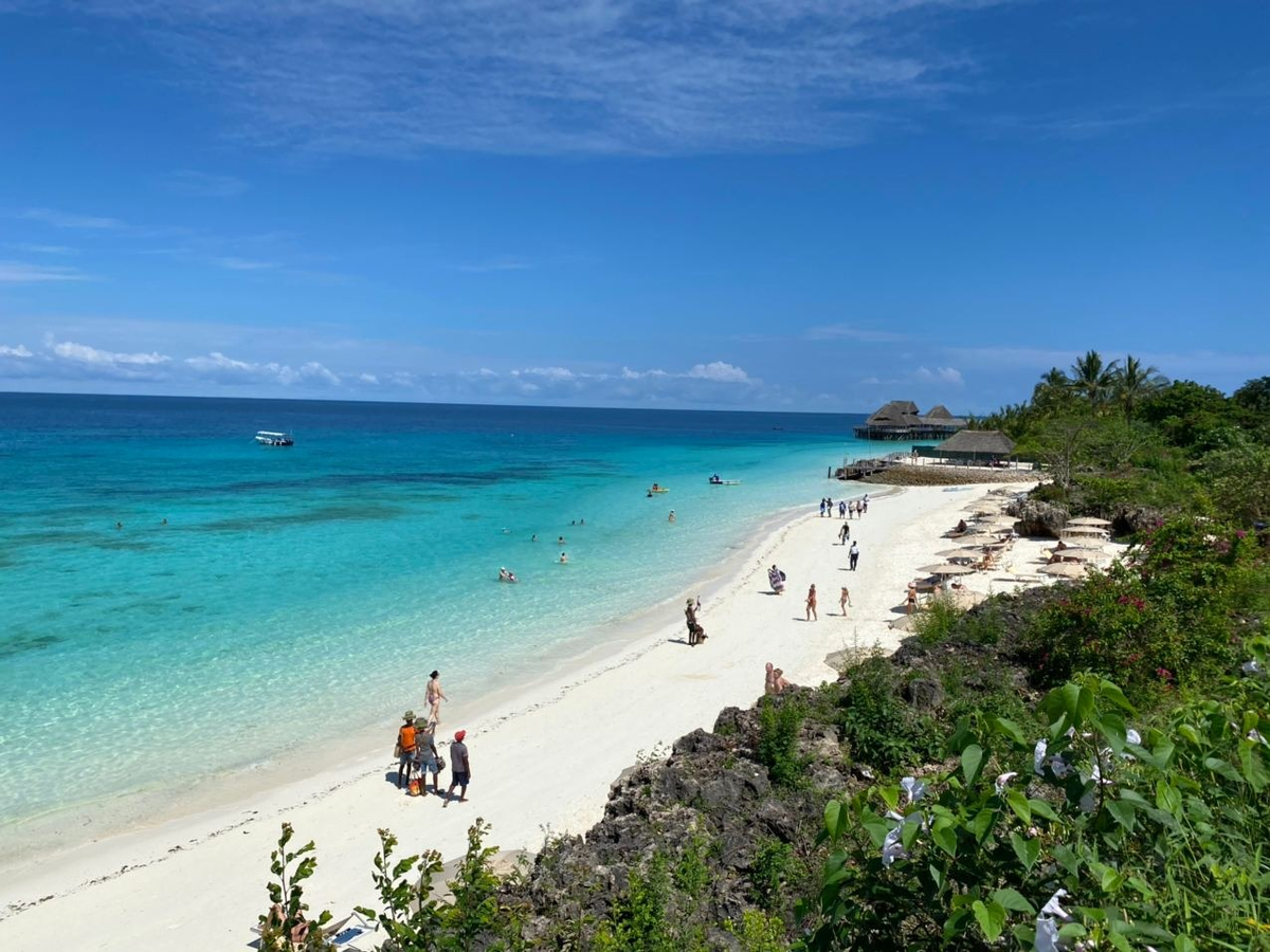 Фото моих туристов. Пляж отеля RIU PACALE ZANZIBAR 5*, октябрь 2020