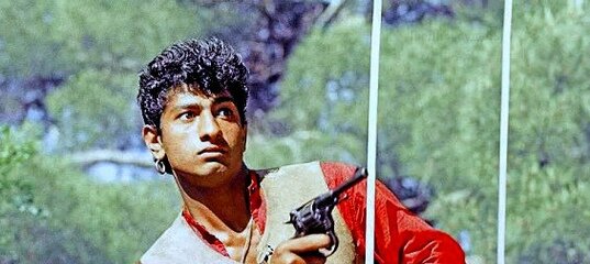 Яшка - цыган из кинофильма "Неуловимые мстители". 