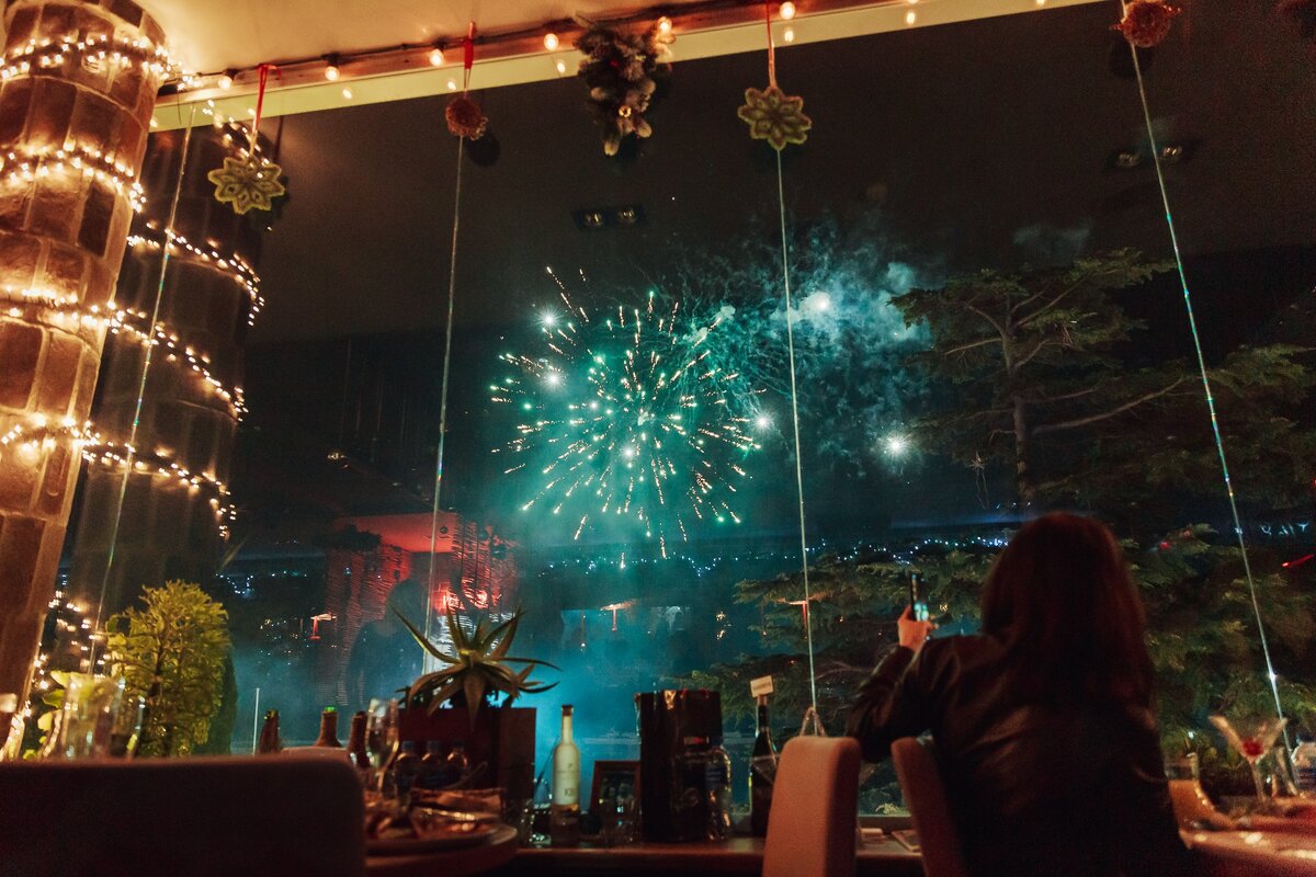 Фото официальная группа Вконтакте "Панорамный ресторан Чайка"