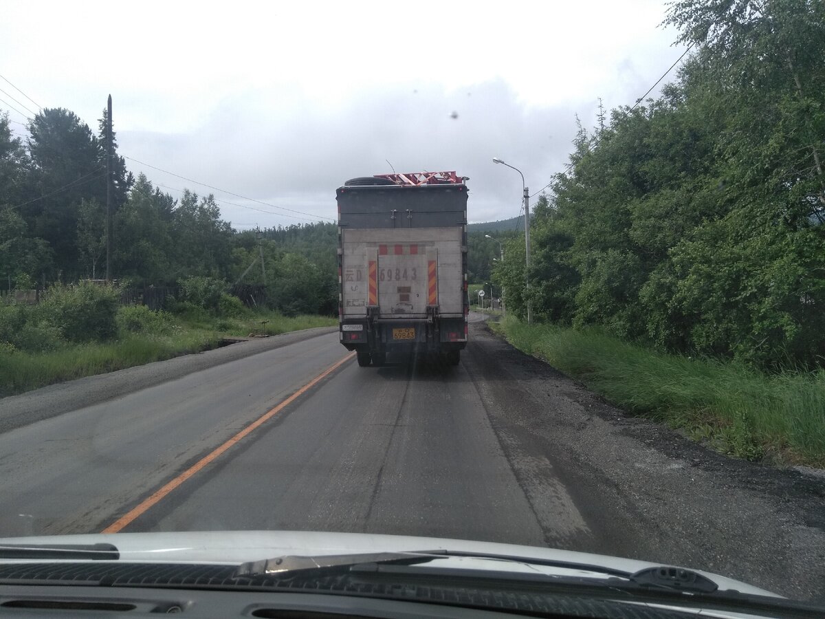 Одна из машин техподдержки. Неудачный ракурс!