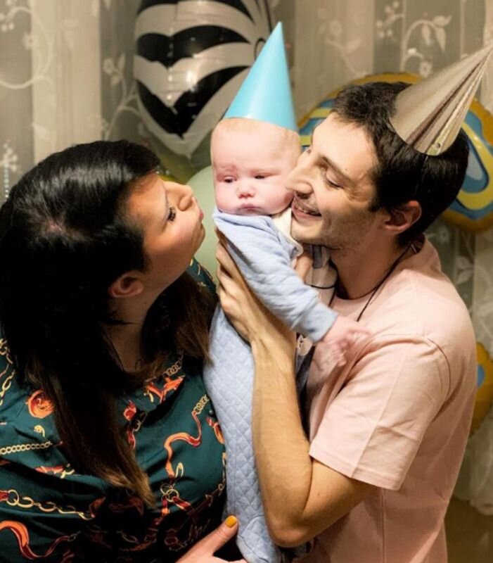 Семья Оганесян с сыном Стефаном