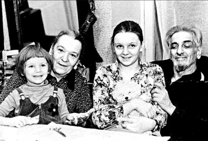Счастье и страдания в браке с Борисом Ардовым и настоящая любовь Мадемуазель Бриссар из фильма 