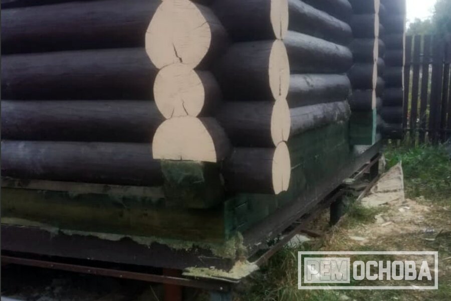 Замена венцов и полов в бане из оцилиндрованного бревна в СНТ "Родники"