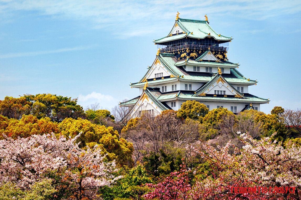 Замок Осака в Японии