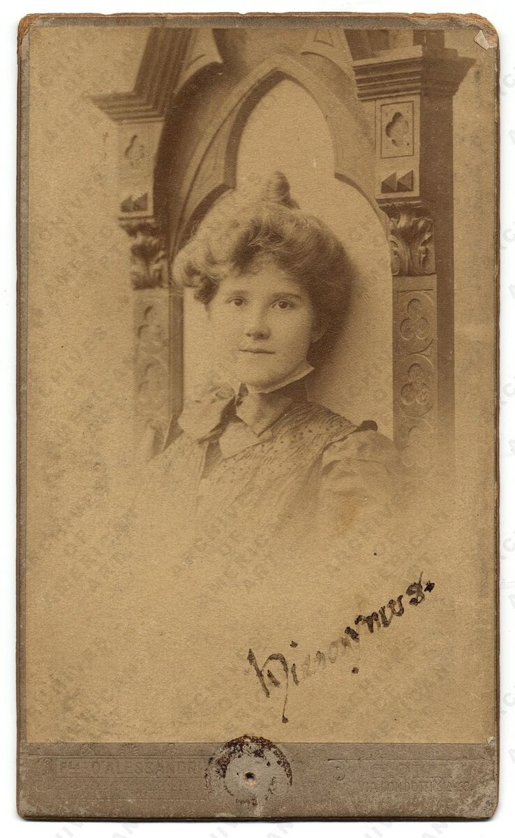 Молодая Анна (фото с сайта - https://en.wikipedia.org/wiki/Anna_Coleman_Ladd)