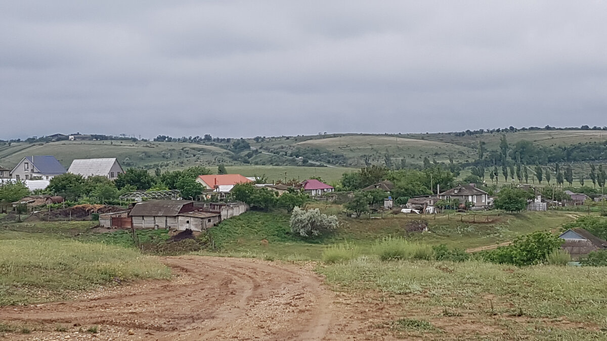 Дом за 1 млн. руб. в Королевской долине - некогда процветающем немецком  селе в Крыму. До моря всего 14 км, а до Симферополя 25. | Добрый Крым. |  Дзен