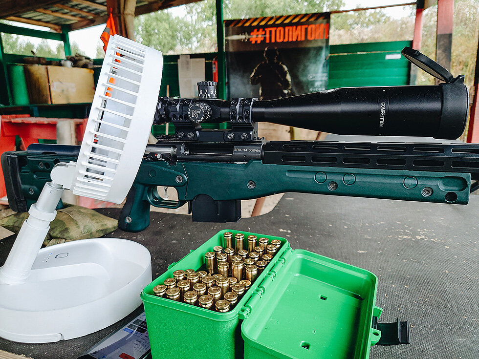 вентилятор со встроенным аккумулятором поможет на стрельбище как справиться с миражом при стрельбе и охладить ствол после нее