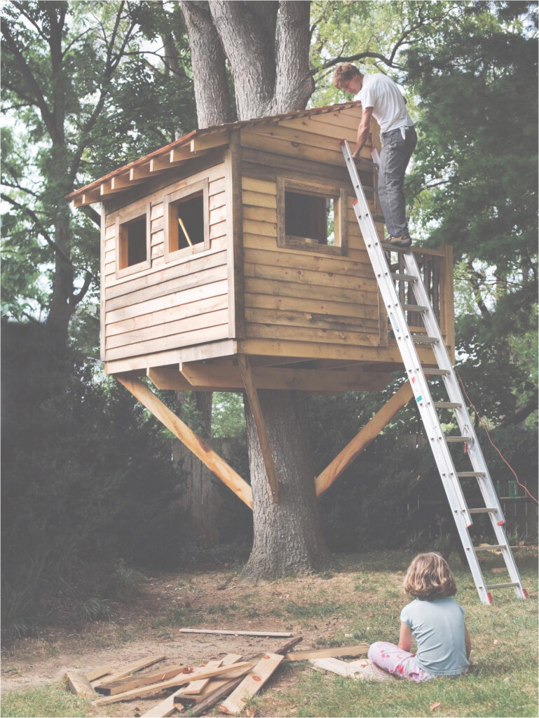 Как построить домик на дереве для детей