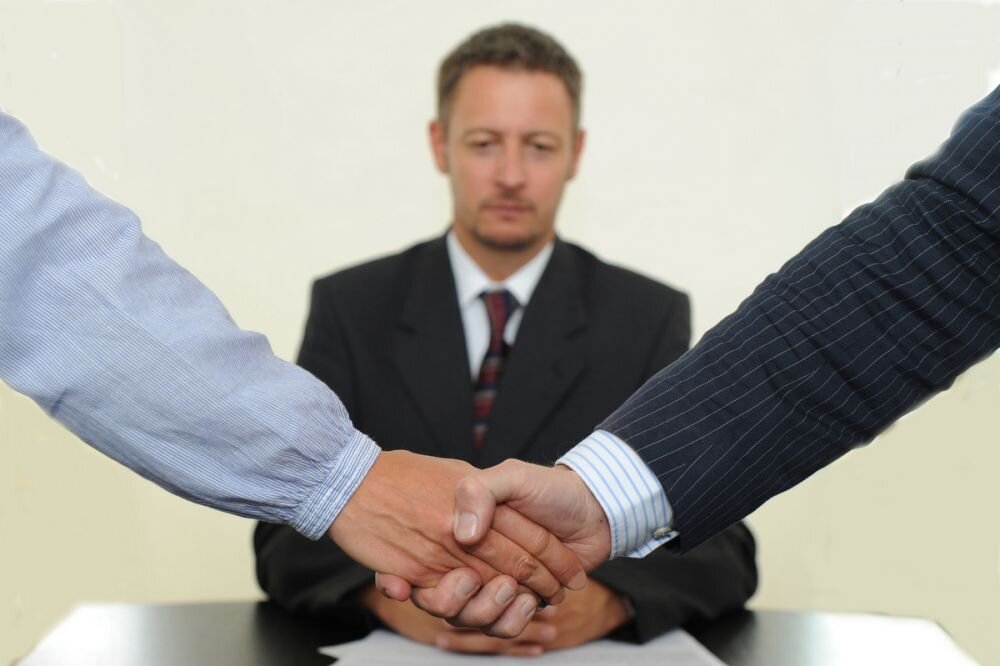 Зачем платить посредникам...