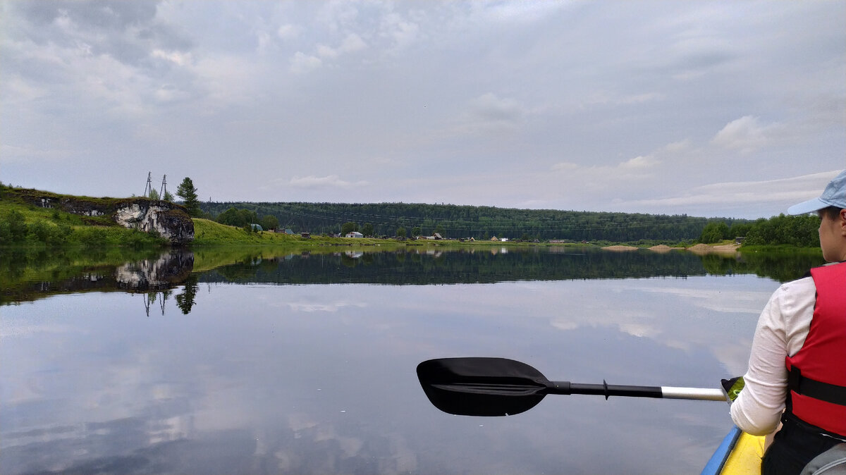 Вёлс. На 2010 год здесь проживало 198 человек, сейчас меньше. 