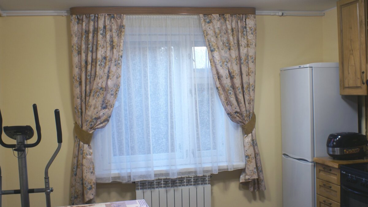 Новые шторы на кухне