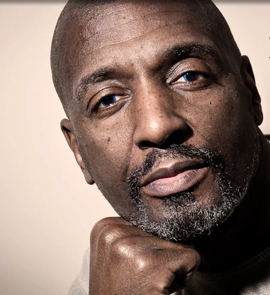 Willard wigan is the creator of the. Виллард Виган. Микроскульптуры Уилларда Уигана. Уиллард Уиган британский скульптор. Микро скульптуры Виллард Виган.
