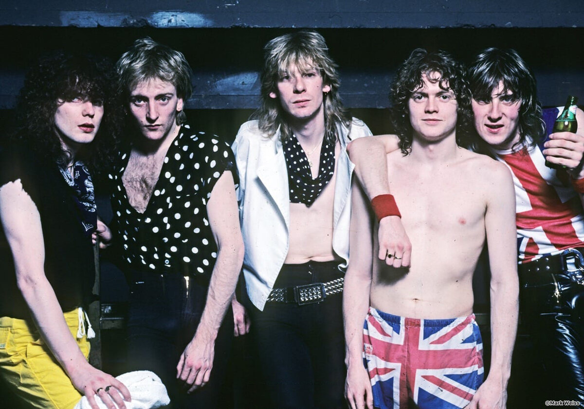 Def Leppard '83: у них осталась только «Фотография» || Марк Уэйсс (rocksceneauctions.com)