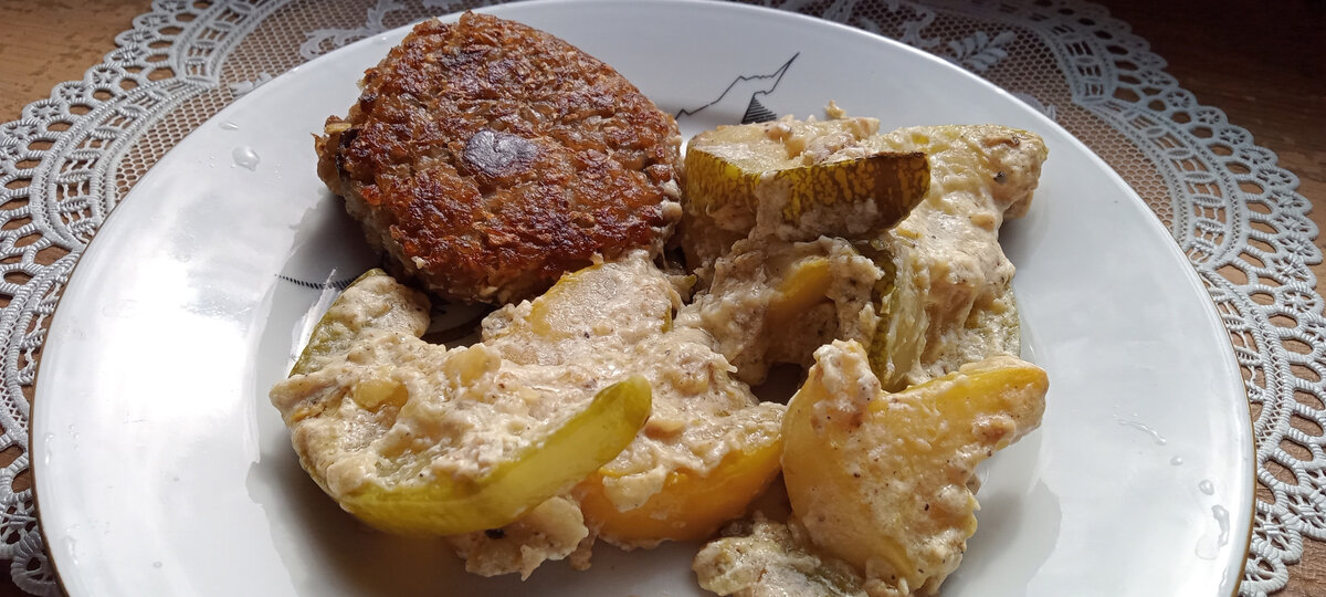 Котлеты домашние с патиссонами