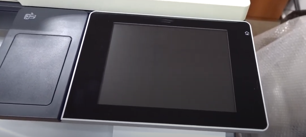 Неработающий дисплей на МФУ HP Color LaserJet M575 