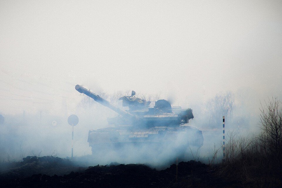     ВСУ нанесли удар по военной части ПВО в Луганске.  REUTERS