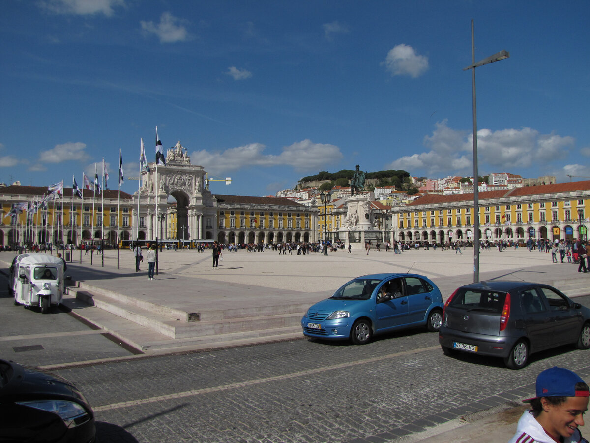 Площадь коммерции в Лиссабоне
