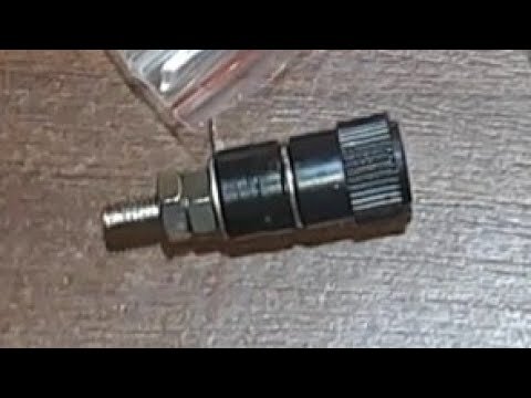 Один из клемников