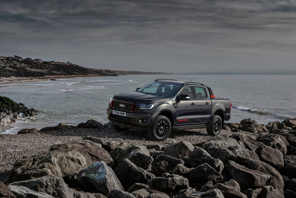 Ford Ranger тоже ищет своих покупателей, но пока не в России.