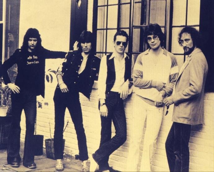 Грэм Боннет (в центре) в "Rainbow".