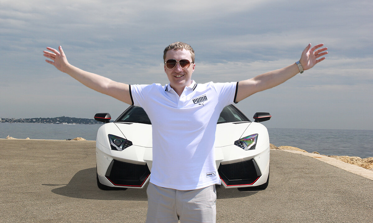 Когда читаешь со скоростью от 2000 слов в минуту возникает ощущение, что пересел с телеги на Lamborghini или Ferrari