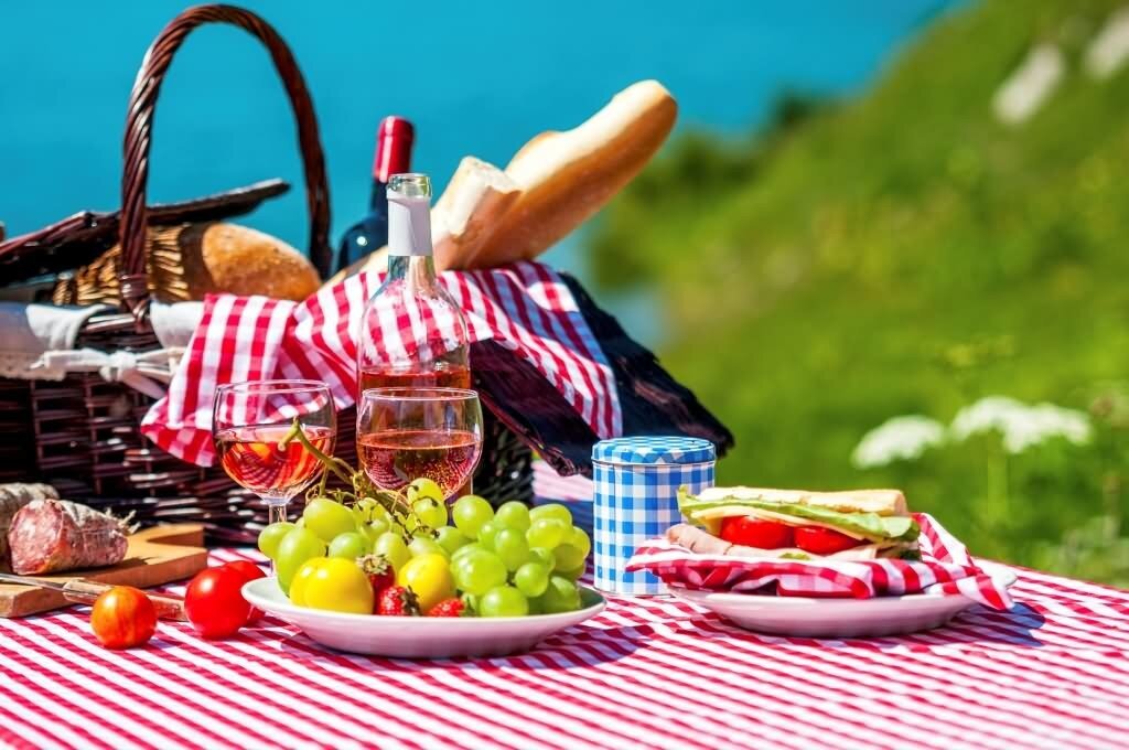 Природа. Умиротворение. Пикник.