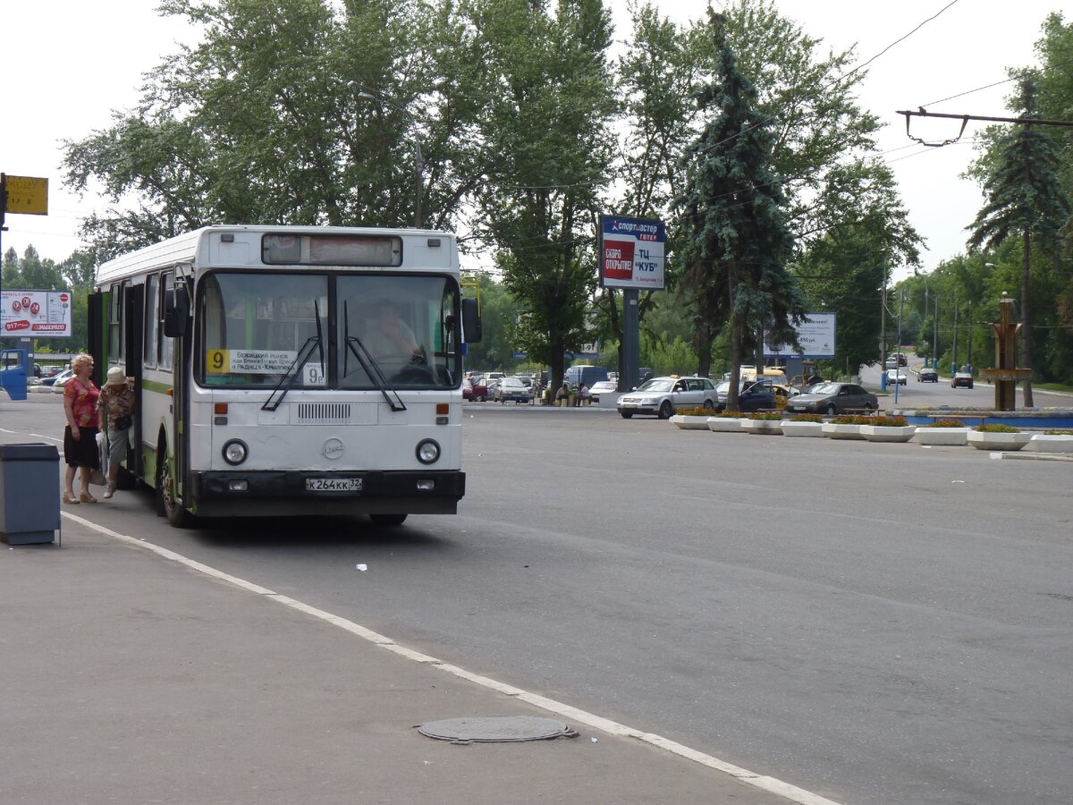 Брянские автобусы образца 2011 года: 