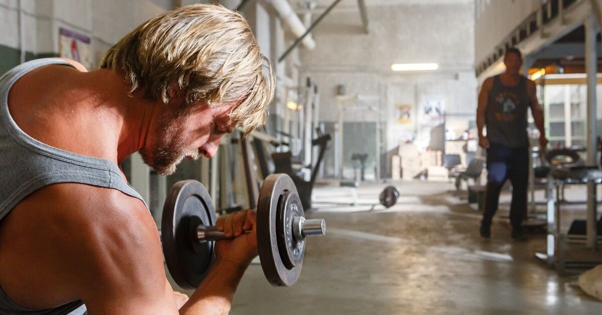 Ничего не попишешь: назвался "быком" - полезай в "качалку". 