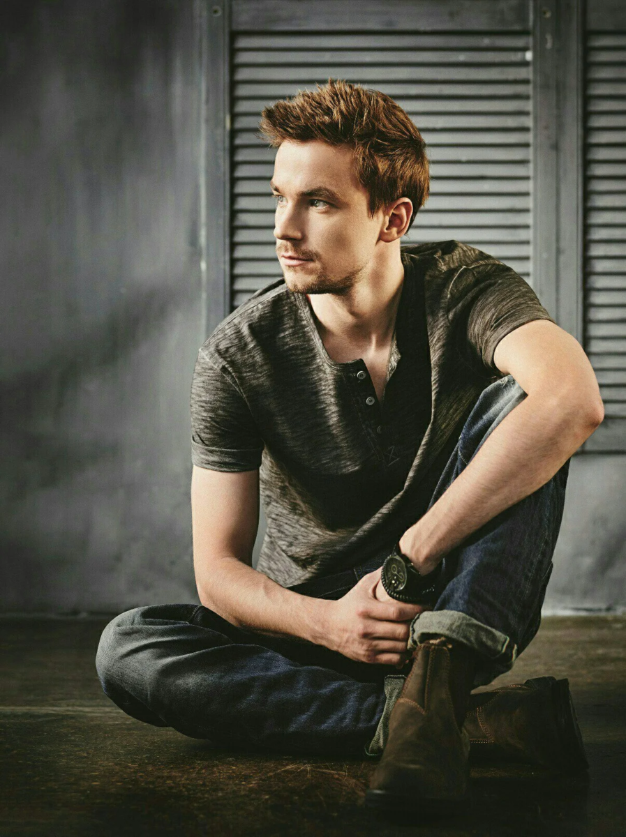 Александр Петров