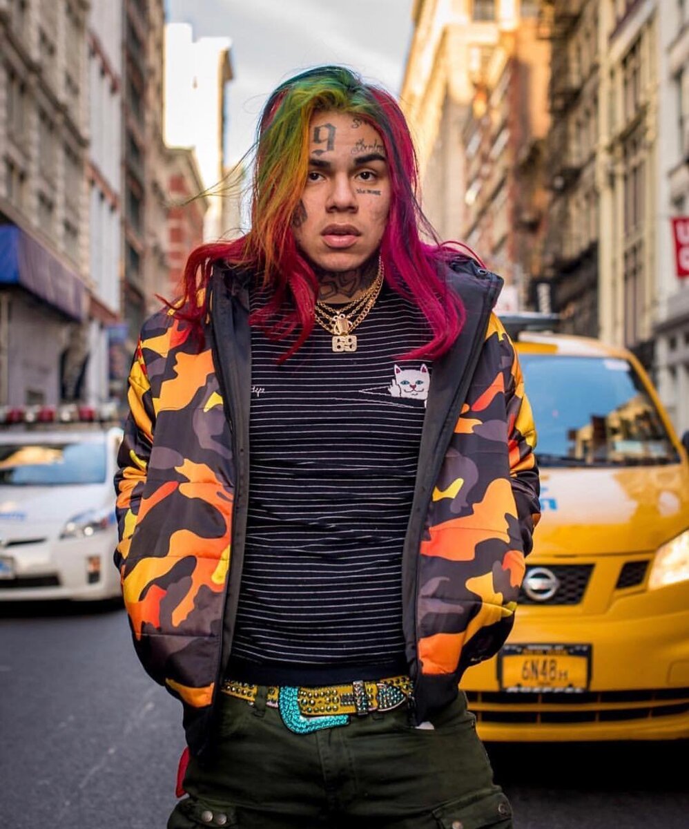 https://www.vladtime.ru/uploads/posts/2018-09/1536388854_tekashi-6ix9ine-j-prince-jr-party-crasher.jpg