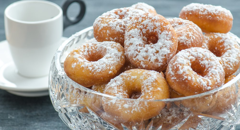 Пышки со сгущенкой. Пышки на молоке. Сочные, хрустящие домашние пончики!). Вкусные пончики рецепт фото.