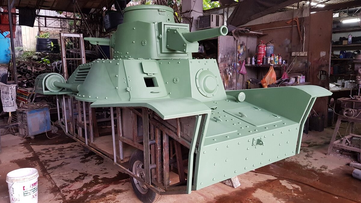 Единственная деталь к которой можно придраться, это ствол 37-мм орудия, который на мой взгляд немного коротковат и широковат.