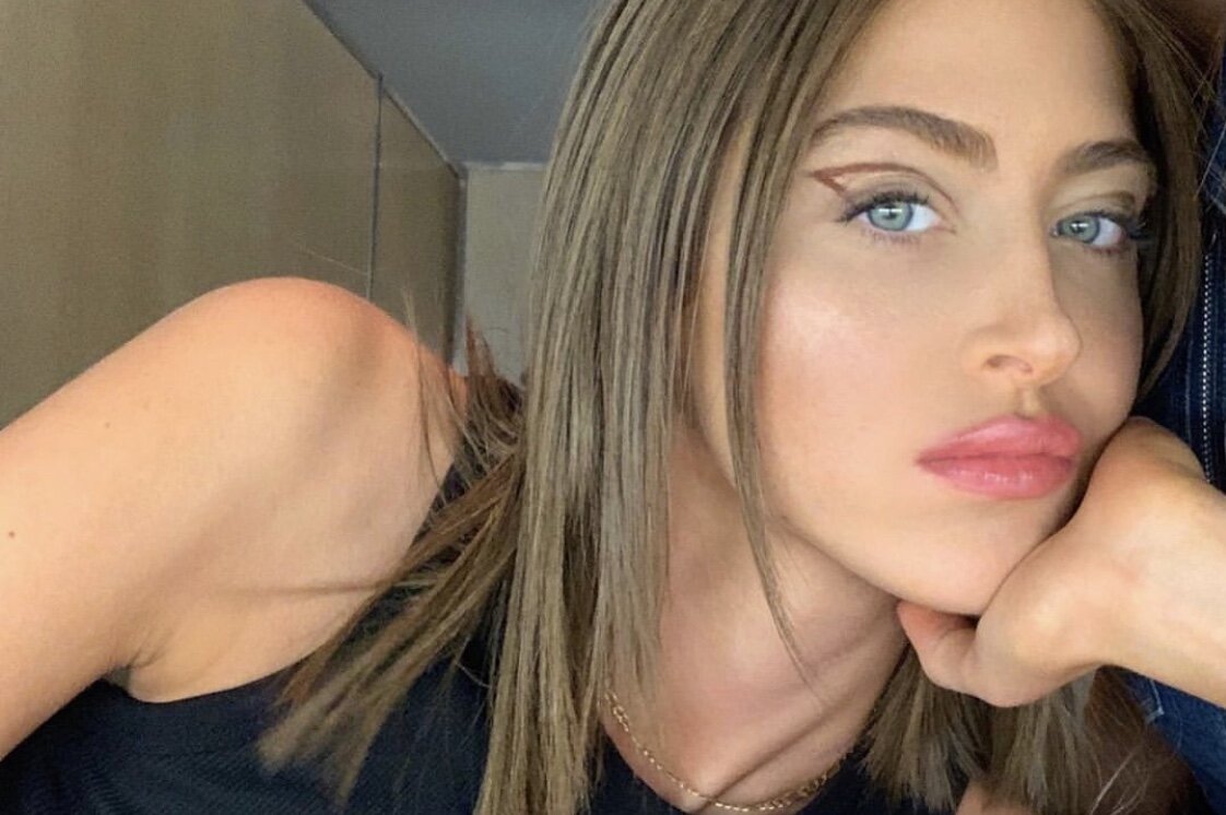 Девушка инстаграм-модель