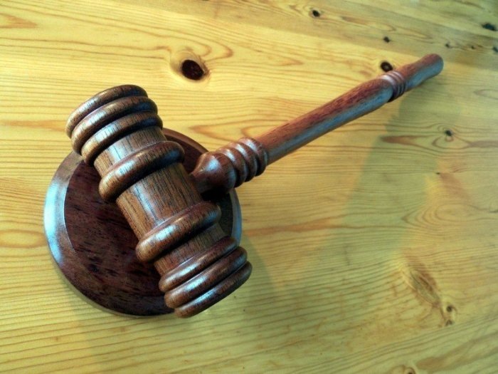 Фото: pixabay.com, судья из ЕАО допускал волокиту при рассмотрении дел, недостойно вел себя при рассмотрении уголовного дела
