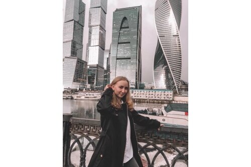 Женя мечтала о Москве. И теперь живет здесь и учится