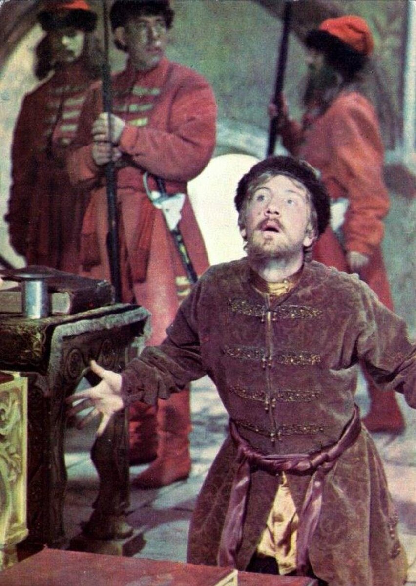 Кадр из фильма "Иван Васильевич меняет профессию" (1973)