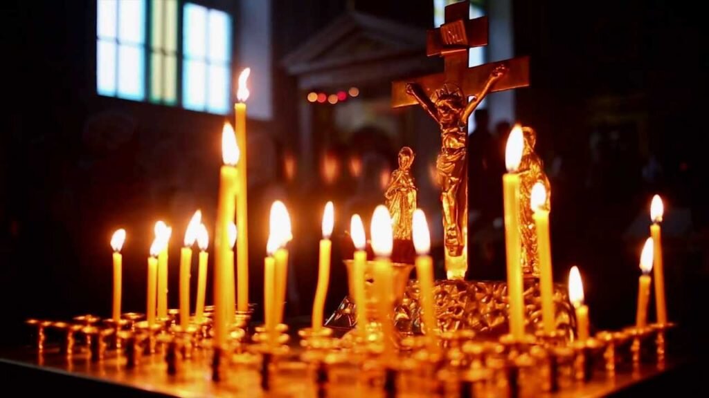 Что делать, если за живого человека в церкви поставили свечу за упокой? - На пенсии