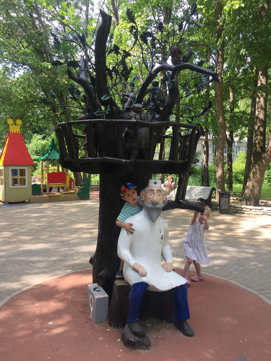 Детская площадка "Айболит" в Зеленогорске. Все фото в статье автора