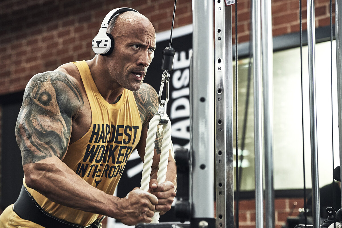 Дуэйн Джонсон under Armour the Rock наушники