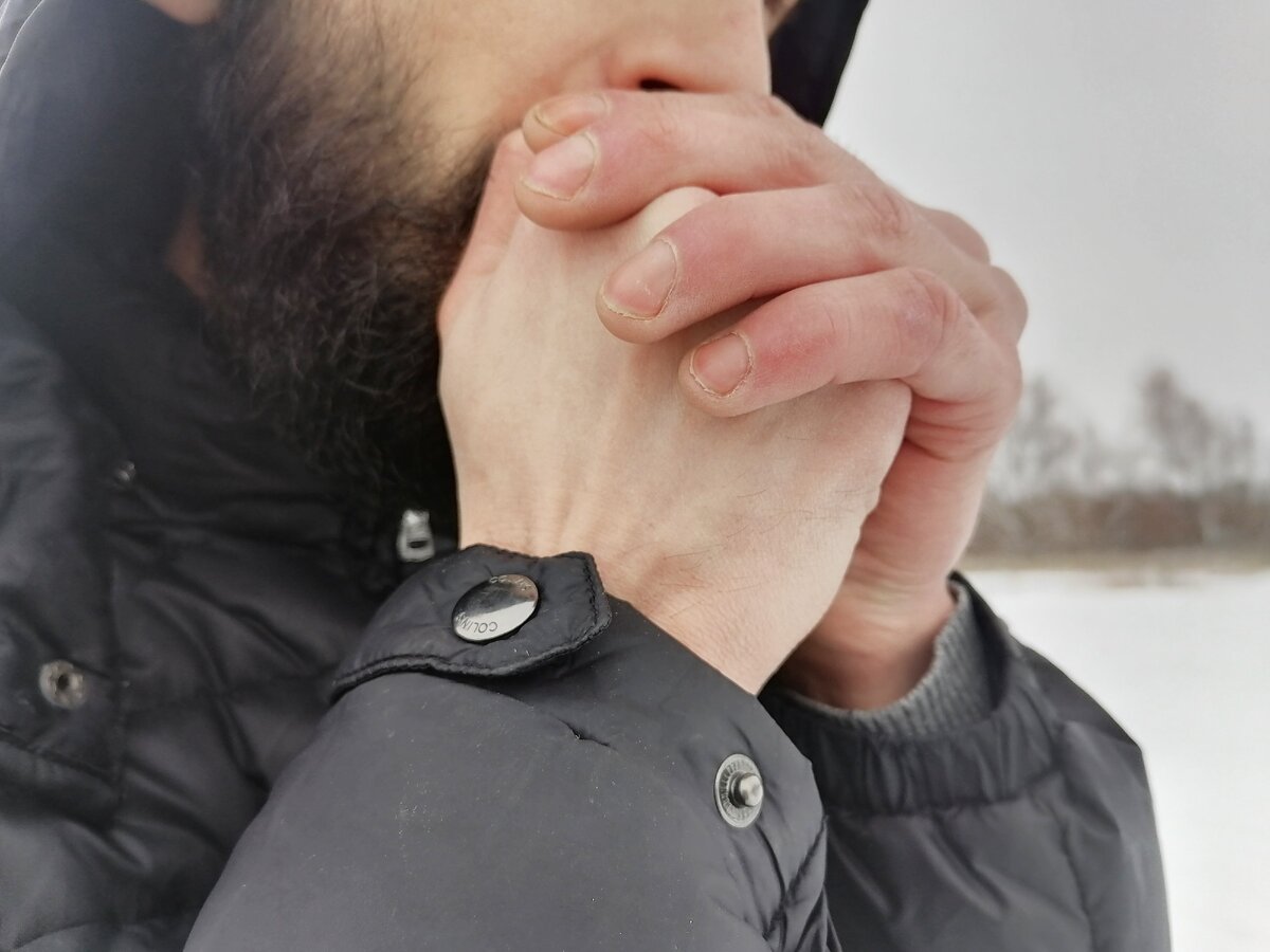 Как быстро согреть руки в сильный мороз?